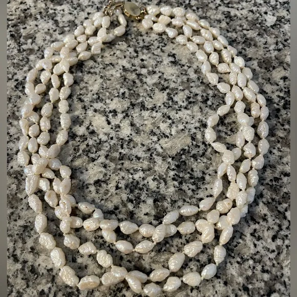 Multi-strand vintage pearl necklace - Picture 3 of 6